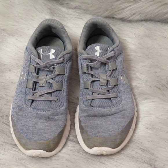 UNDER ARMOUR - Girls Moto Slip on grey runners - Picture 4 of 9